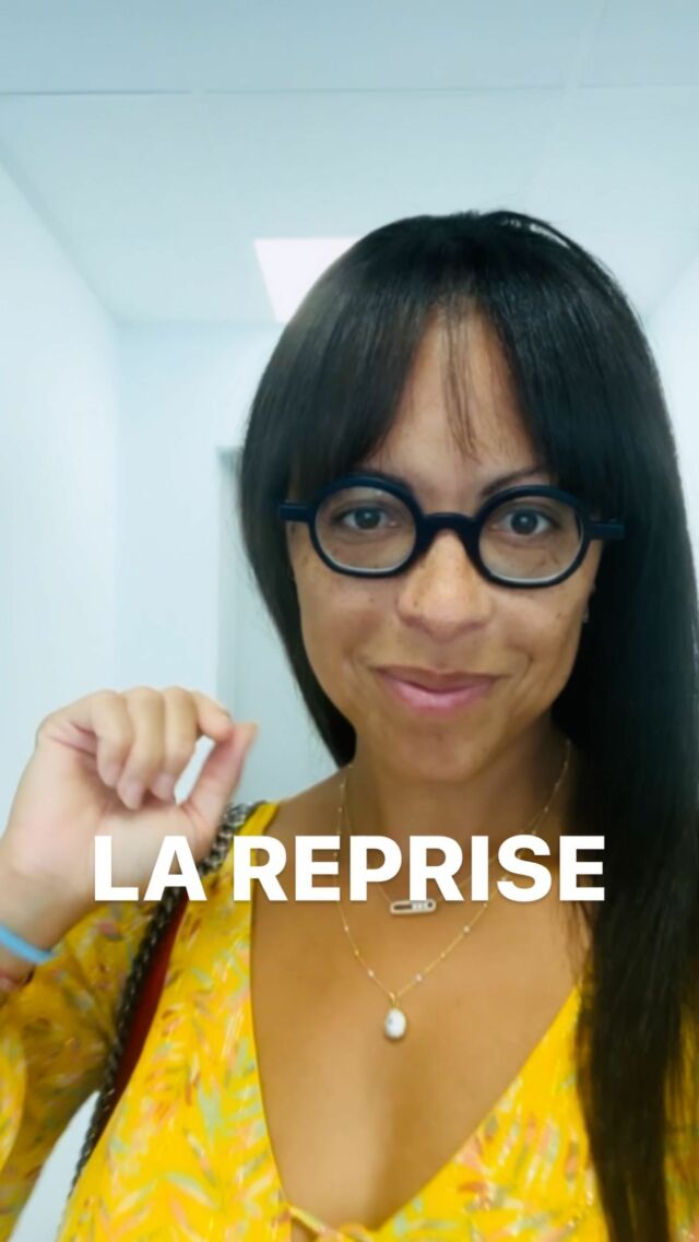 Capillairement parlant 
Passer sans transition aucune du mode «  plage » 🏝️au mode « consult » 👩🏽‍⚕️
Ça , ça sent la reprise …. ! 
Demain retour au bloc !!! avec quoi? …. 
👉🏻rhinoplastie
👉🏻prothèses
👉🏻changement de prothèses 
Plaisir de vous retrouver ! 
.
.
#nofilter #nomakeup 
#chirurgieesthetique #holidays #vacances #summerlook #blackhair #saltyhair #retouraubloc #biarritz